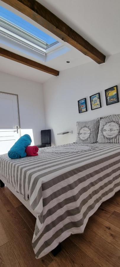 Chambre d'Hôtes sde, wc privé climatisé dans loft 80m2 Espace commun avec les habitants Salon et cuisine Apartamento Toulon Exterior foto