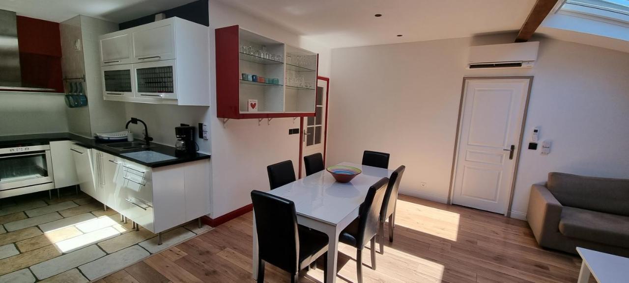 Chambre d'Hôtes sde, wc privé climatisé dans loft 80m2 Espace commun avec les habitants Salon et cuisine Apartamento Toulon Exterior foto
