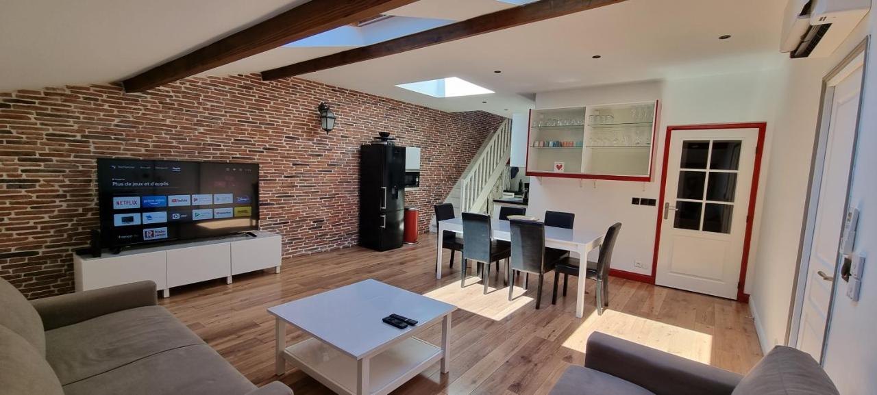 Chambre d'Hôtes sde, wc privé climatisé dans loft 80m2 Espace commun avec les habitants Salon et cuisine Apartamento Toulon Exterior foto